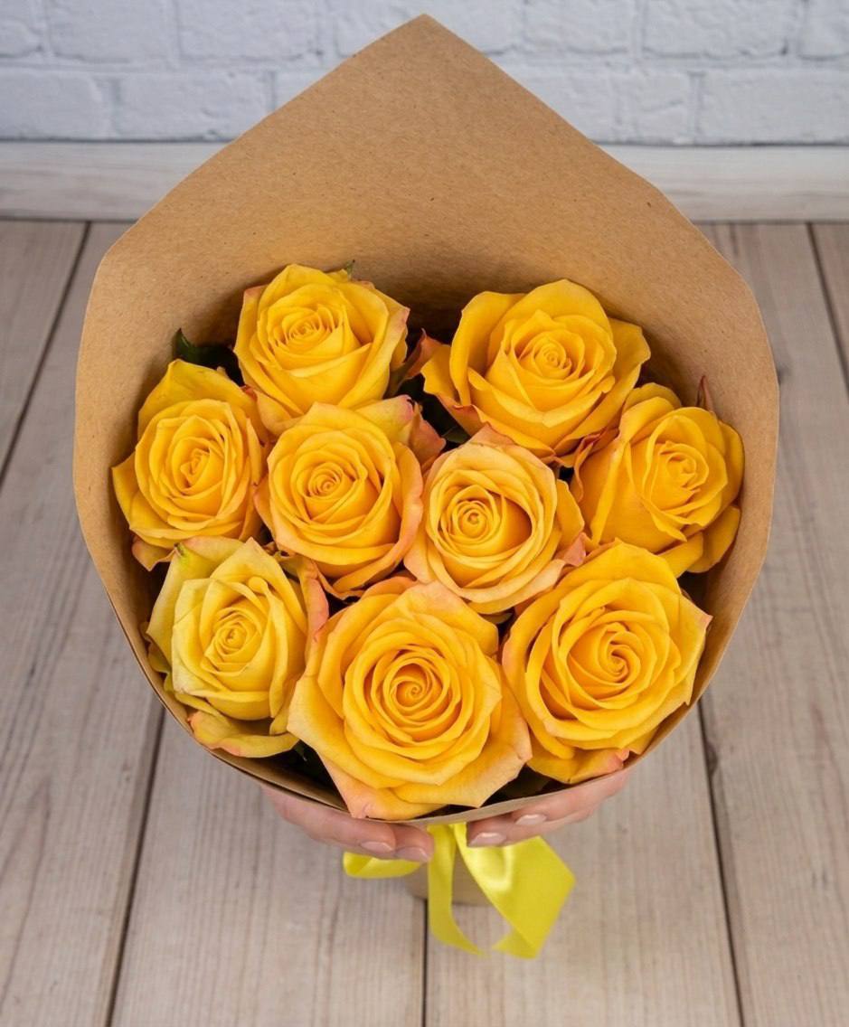 Моно-букет из желтые роз